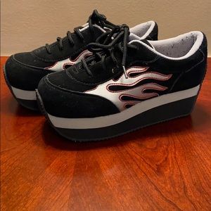 volatile platform shoes